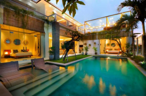 BRAND NEW 5 BDR luxurious villa in Seminyak
